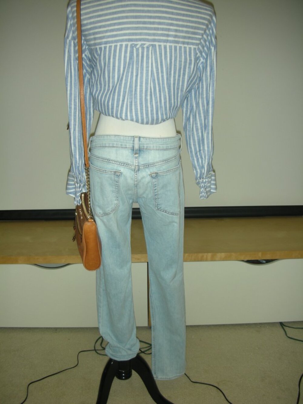 Rag & Bone Dre Jeans Jade Wash Size 27 Low Rise Slim Boyfriend Light Wash Design - Picture 3 of 9
